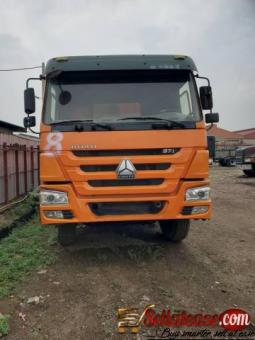 Tokunbo Howo Sinotruck dump trucks for sale in Nigeria