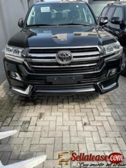 Brand new 2021 Toyota Land Cruiser V8 grand touring S for sale in Nigeria