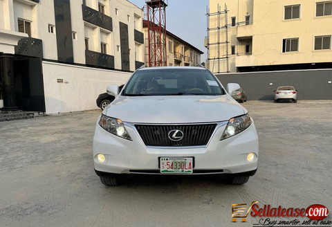 Tokunbo 2010 Lexus RX 350 full option for sale in Nigeria