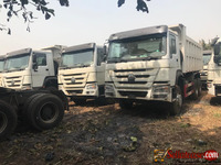 Tokunbo Howo Sinotruck 30 tonnes for sale in Nigeria