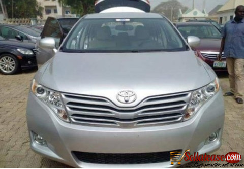 Used/ Tokunbo 2011 Toyota VENZA  for sale in Nigeria