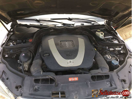 Tokunbo  2009 Mercedes Benz C300 4matic for sale in Nigeria
