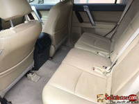 Tokunbo 2017 model TXL Toyota Landcruiser for sale in Nigeria