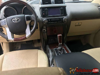 Tokunbo 2017 model TXL Toyota Landcruiser for sale in Nigeria