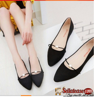 ladies unique flat shoe's