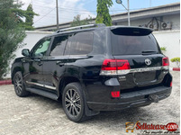 Used 2019 Toyota Land Cruiser V8 touring VX for sale in Nigeria