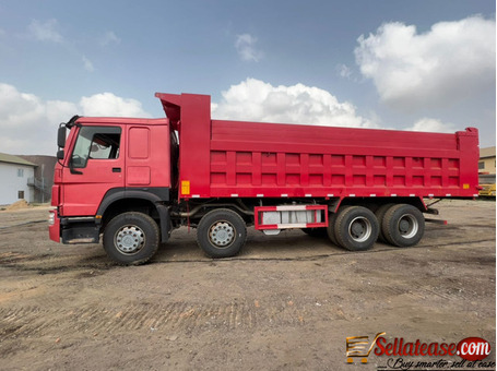 Tokunbo Howo 45 tonnes 12 tires dump trucks for sale in Nigeria