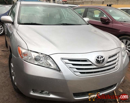 Tokunbo Toyota Camry muscle  for sale in Nigeria
