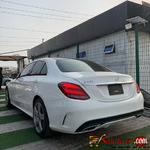 Tokunbo 2015 Mercedes Benz C400 full option for sale in Nigeria