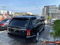 Foreign used/ tokunbo 2018 Range Rover Vogue HSE for sale in Nigeria - 2