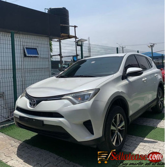 Tokunbo 2016 Toyota RAV4 LE for sale in Nigeria