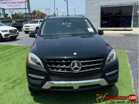 Tokunbo 2012 Mercedes Benz ML 350 4MATIC for sale in Nigeria