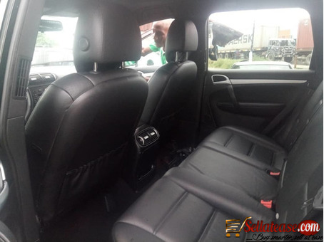 Tokunbo 2008 Porsche cayenne for sale in Nigeria