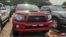 Foreign used 2009 Toyota tacoma
