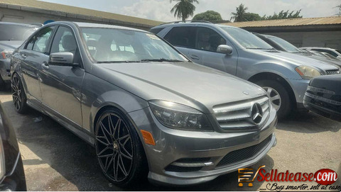 Foreign used 2011 Mercedes benz C300