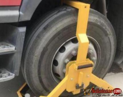 Truck Tyre Wheel Clamp Lock BY HIPHEN SOLUTIONS