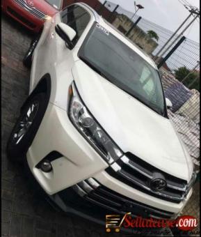 Tokunbo 2018 Toyota Highlander XLE for sale in Nigeria