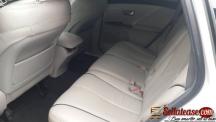 Tokunbo 2014 Toyota Venza for sale in Nigeria