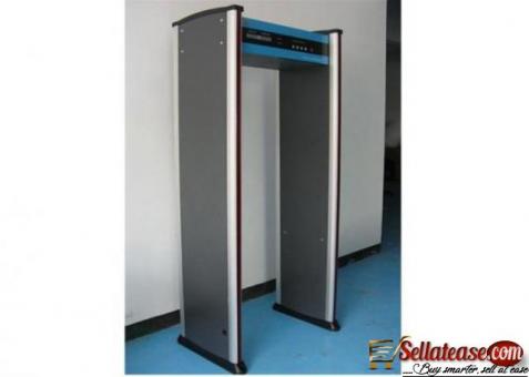 EZILIFE WALK THROUGH METAL DETECTOR SYSTEM