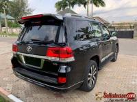 Tokunbo 2017 American spec Toyota Land Cruiser for sale in Nigeria
