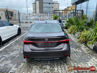 Tokunbo 2019 Toyota Avalon XSE V6 for sale in Nigeria