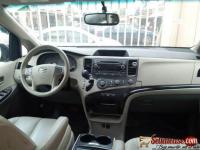 Tokunbo 2012 Toyota Sienna for sale in Nigeria - 4