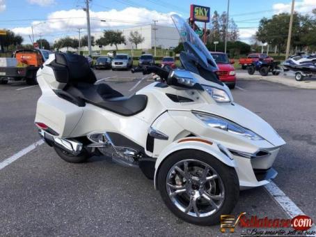 2019 CAN-AM RT LIMITED CHROME