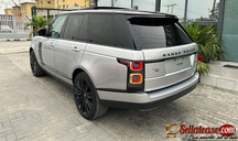 Tokunbo 2020 Range Rover Vogue HSE P400 for sale in Nigeria - 6