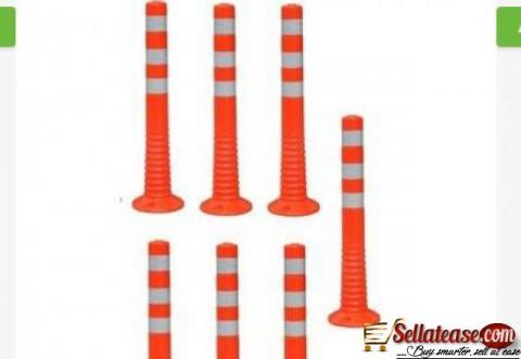 Surface Mount Delineator Reflective Warning Post - 9 Pieces By Hiphen