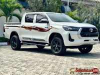 Brand new 2025 Toyota Hilux V4 for sale in Nigeria