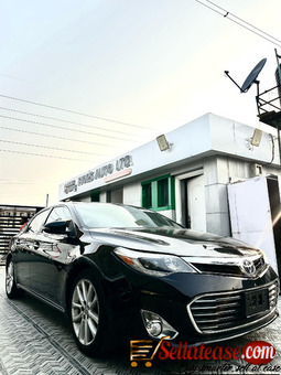 Toyota Avalon Limited 4dr Sedan 2014 Black