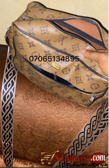 Cross bag of different designs and different colors