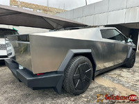 2024 Tesla Cybertruck