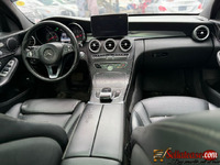 2015 MERCEDES BENZ C300 FULL OPTION FOR SALE