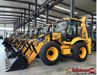 Massive 4CX Backhoe Loader for Sale