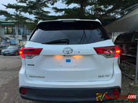 FOREIGN USED 2019 TOYOTA HIGHLANDER XLE FOR SALE