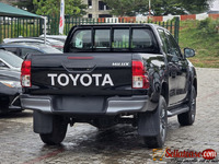 Brand new 2025 Toyota Hilux for sale in Nigeria - 4