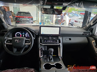 Brand new 2026 Toyota Land Cruiser VX.R for sale in Nigeria - 3
