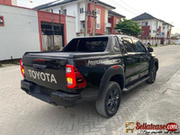 Pre owned 2024 Toyota Hilux V6 Adventure for sale in Nigeria - 7