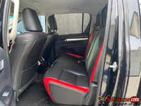 Pre owned 2024 Toyota Hilux V6 Adventure for sale in Nigeria - 8