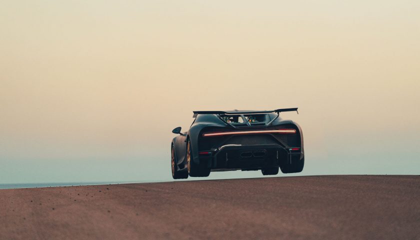 specs and price of Bugatti Chiron Pur Sport in Nigeria