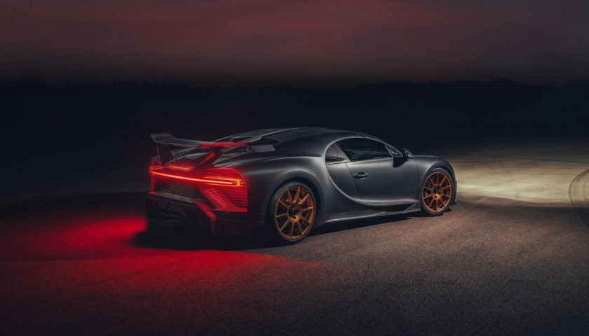 specs and price of Bugatti Chiron Pur Sport in Nigeria
