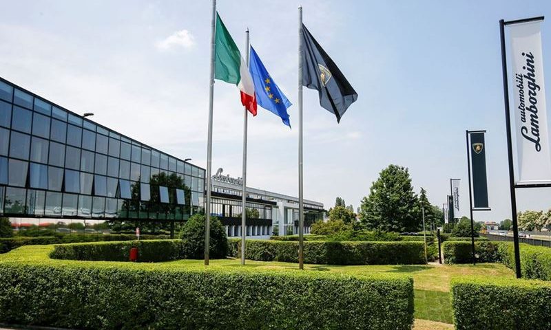 Lamborghini CEO Stephan Winklemann 