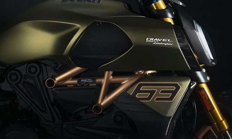 Specifcations and price of ducati Diavel 1260 Lamborghini in Nigeria