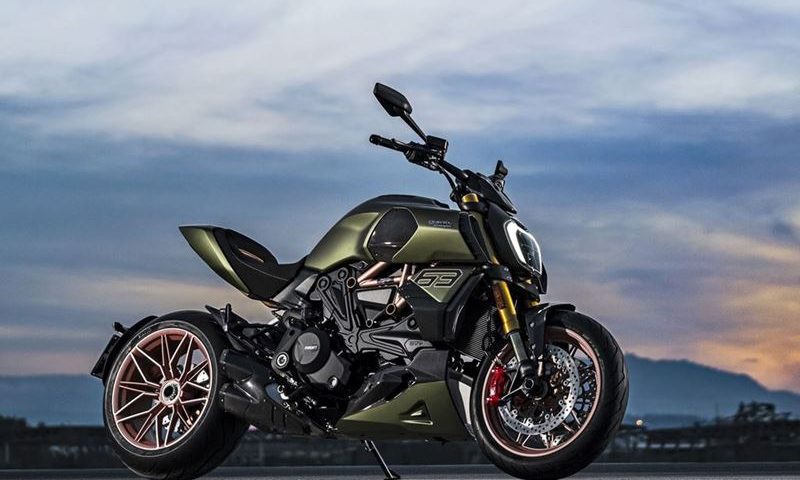 Specifcations and price of ducati Diavel 1260 Lamborghini in Nigeria