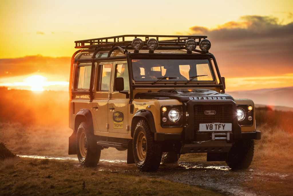 Specifications and price of Land rover defender classic in Nigeria