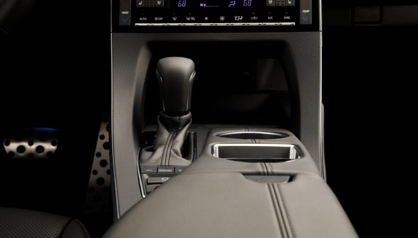 2022 Toyota Avalon in Nigeria
