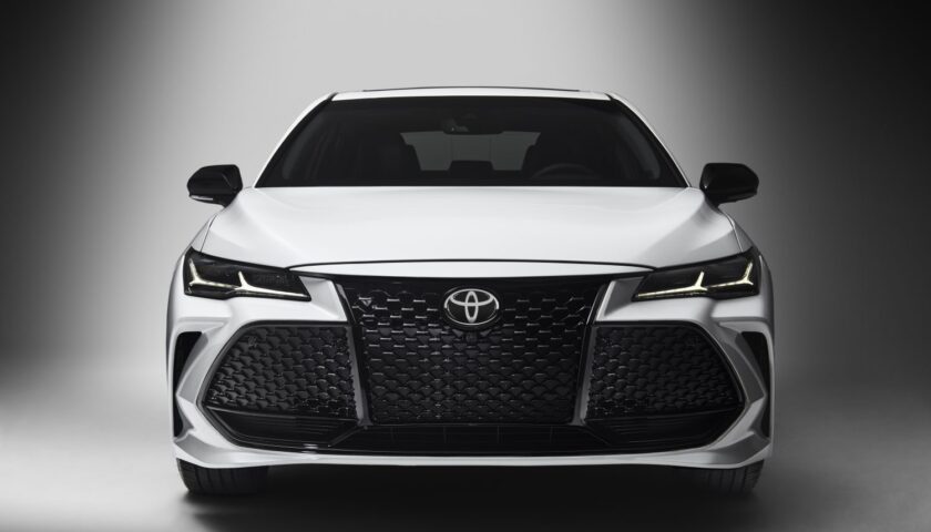 2022 Toyota Avalon Specifications and price in Nigeria