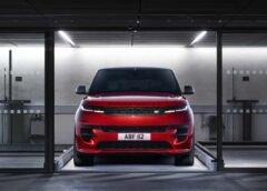 Specifications and price of 2023 Range Rover Sport in Nigeria
