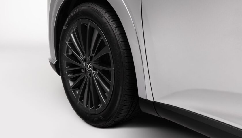 The wheels of the 2023 Lexus RX in nigeria